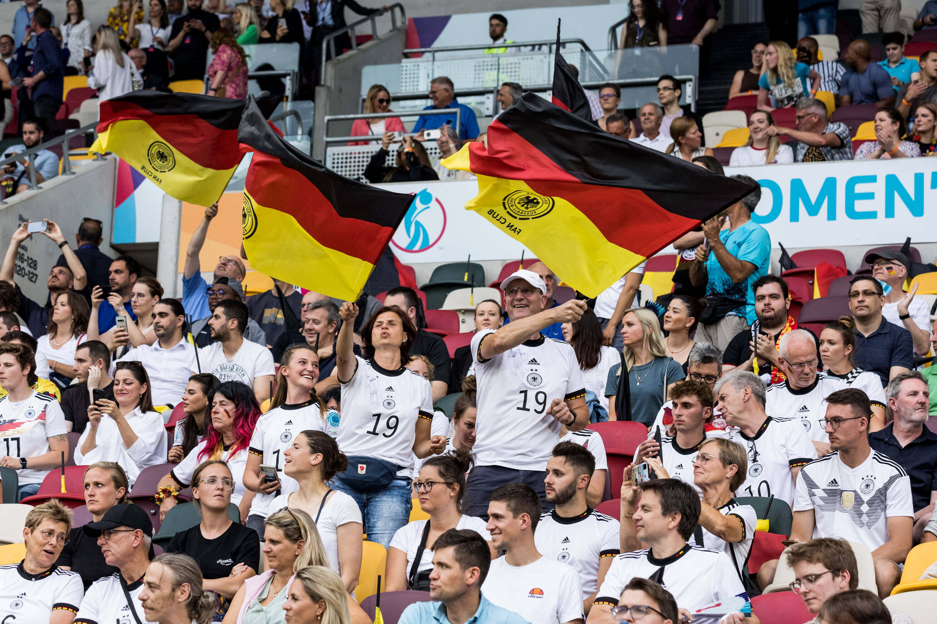 Frauen-EM mit toller Einschaltquote Deutschland holt viele Fans vor den Fernseher Sports Illustrated