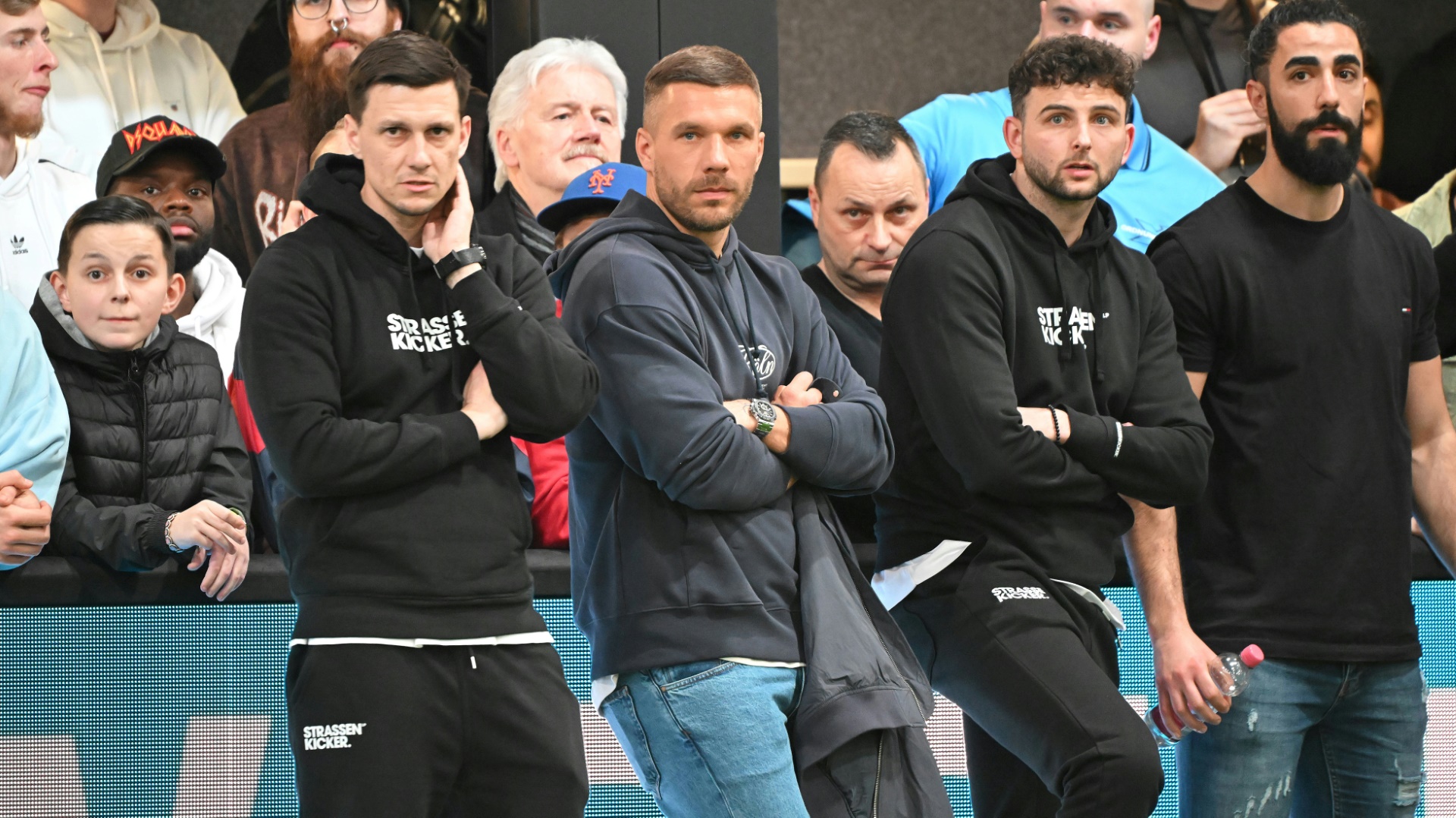 Podolskis Team sichert sich den Titel