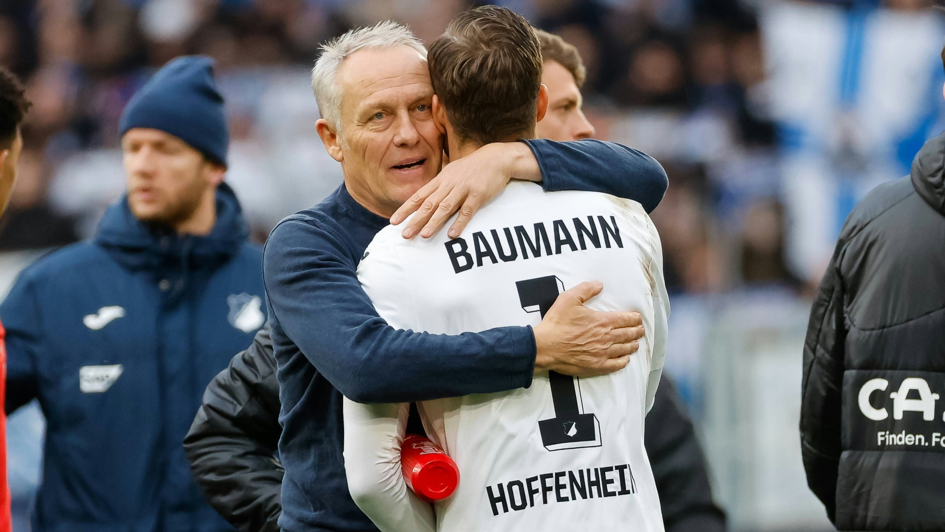 Streich und Baumann nach dem Bundesligaspiel am 12. März