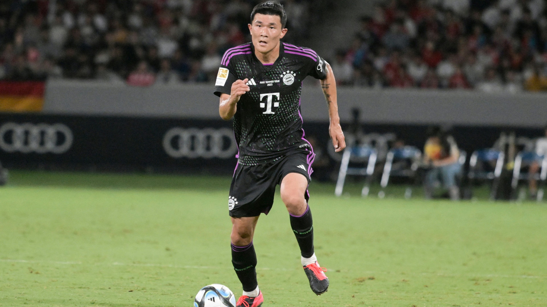 Min-Jae Kim gibt sein Debüt im Bayern-Trikot