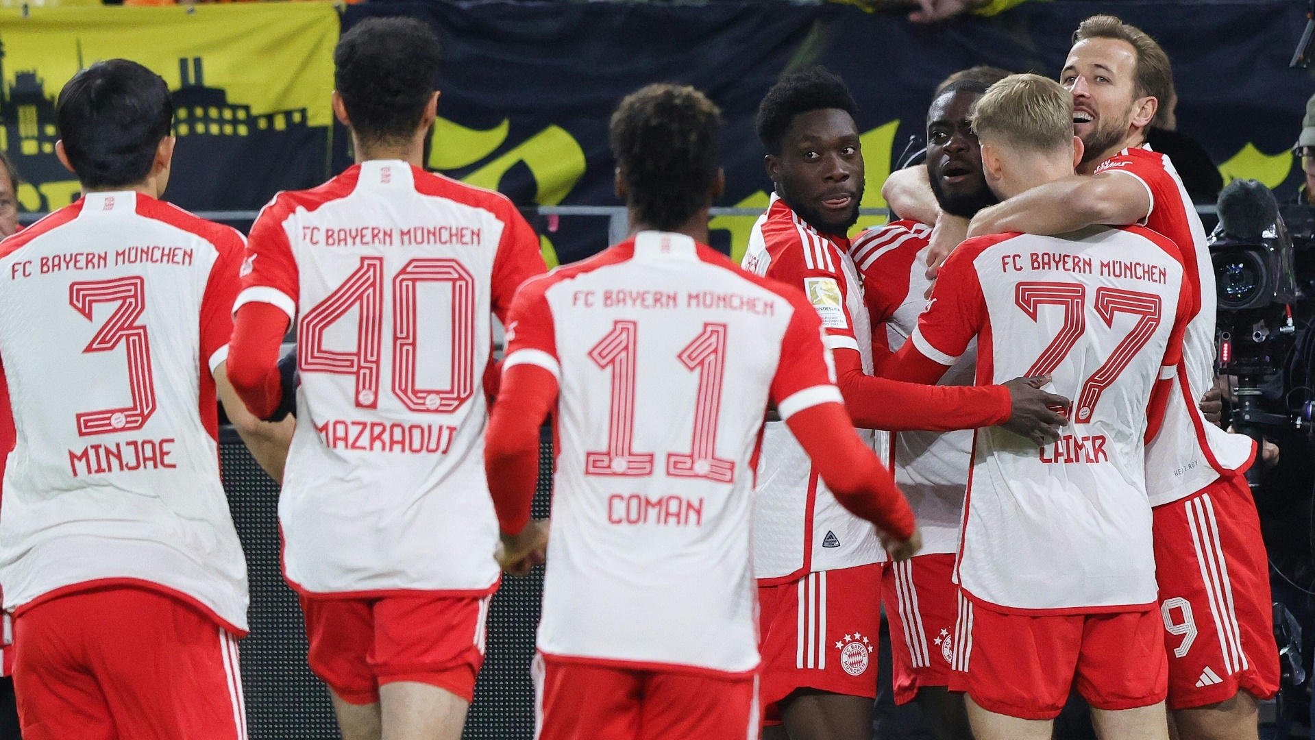 Bayern München gewinnt das Topspiel in Dortmund deutlich