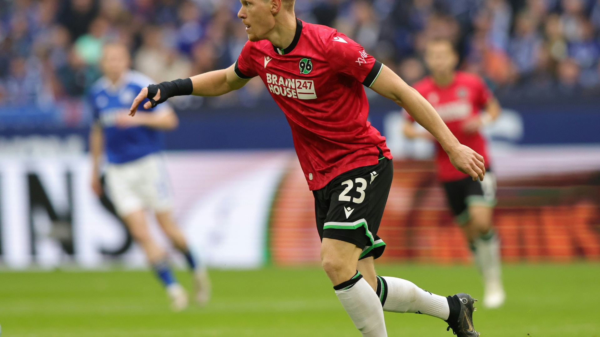 Hannover triumphiert im Niedersachsen-Derby