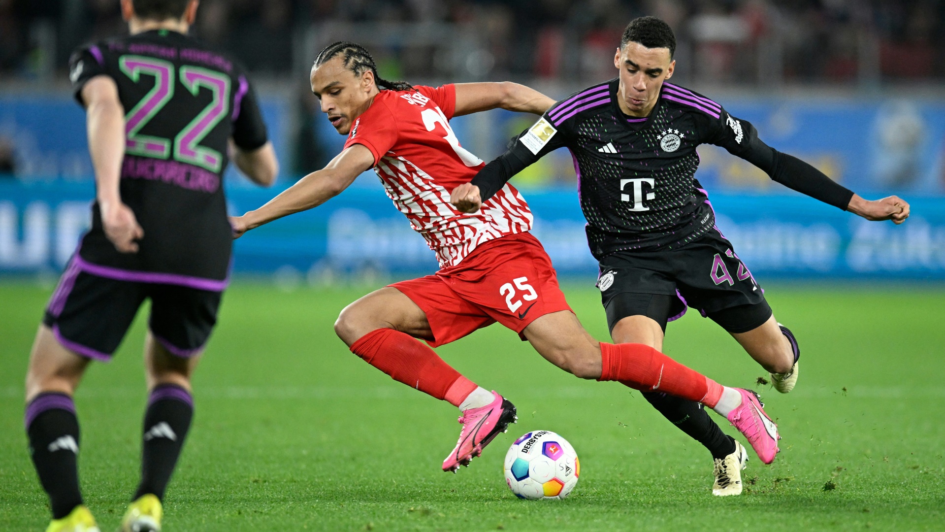 Jamal Musiala bringt Bayern in Führung