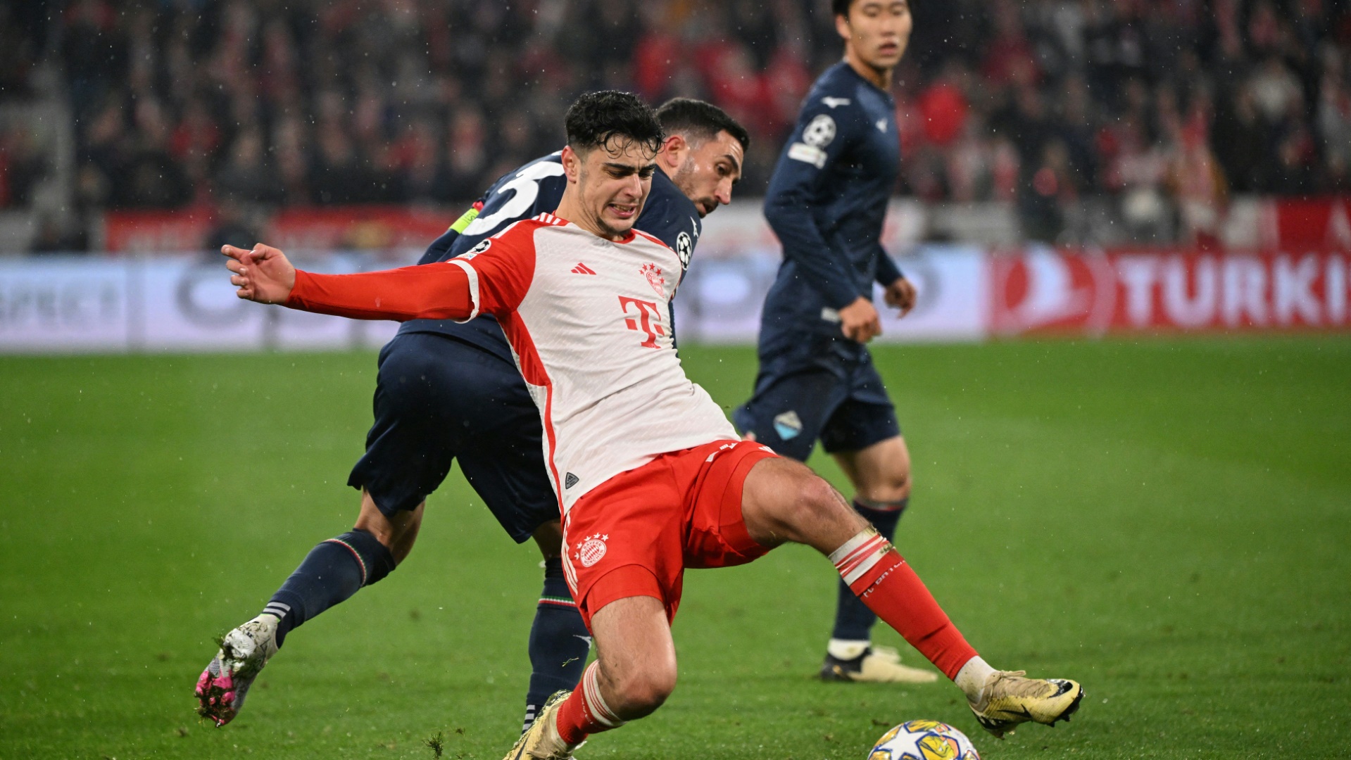 Bayern-Talent Aleksandar Pavlovic gegen Lazio