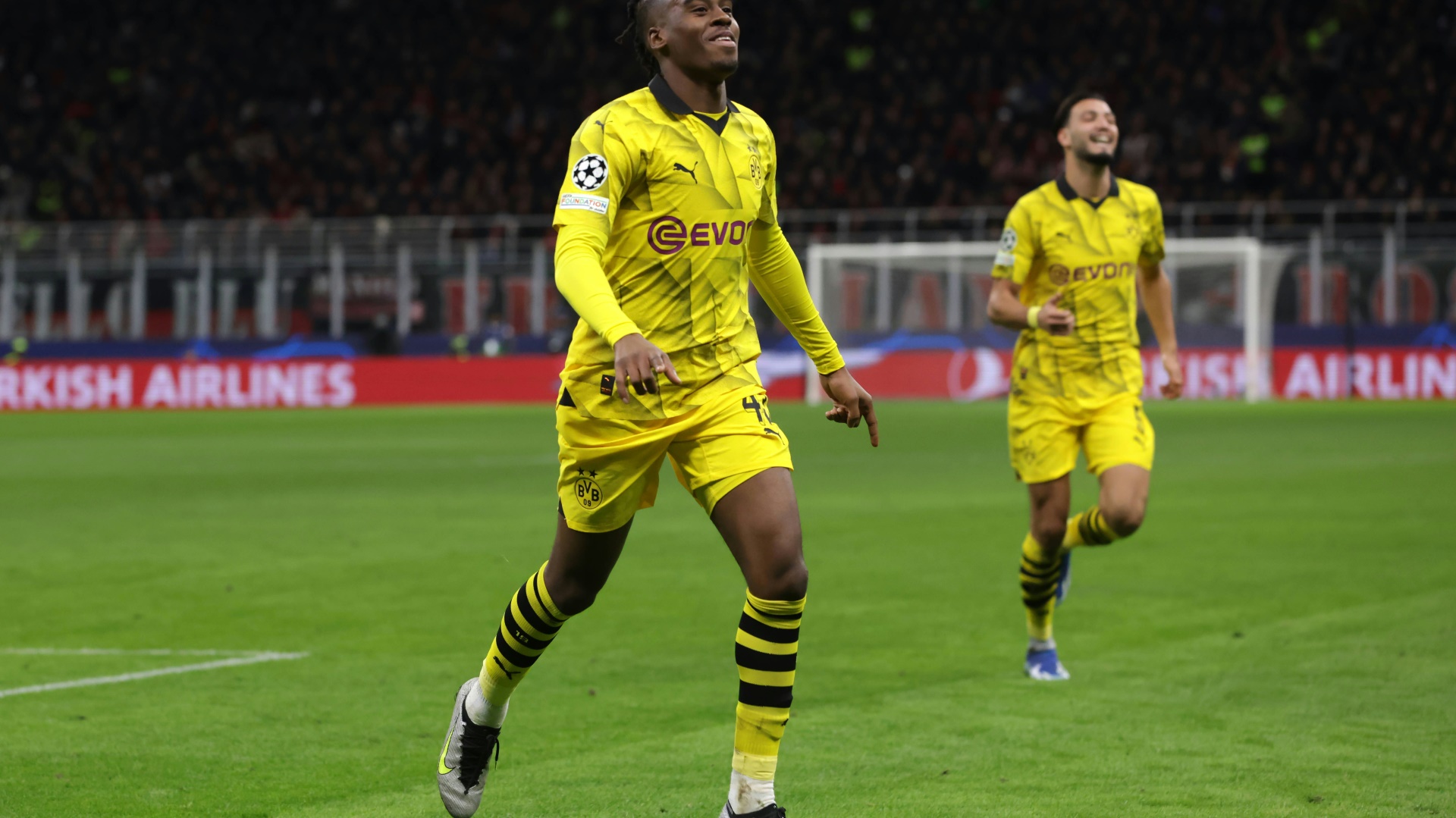Borussia Dortmund überlebt die Todesgruppe