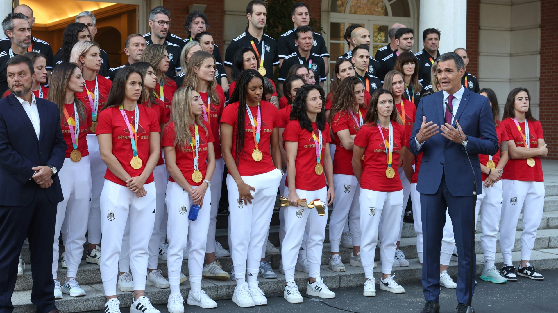 Weltmeisterinnen wurden in Madrid empfangen