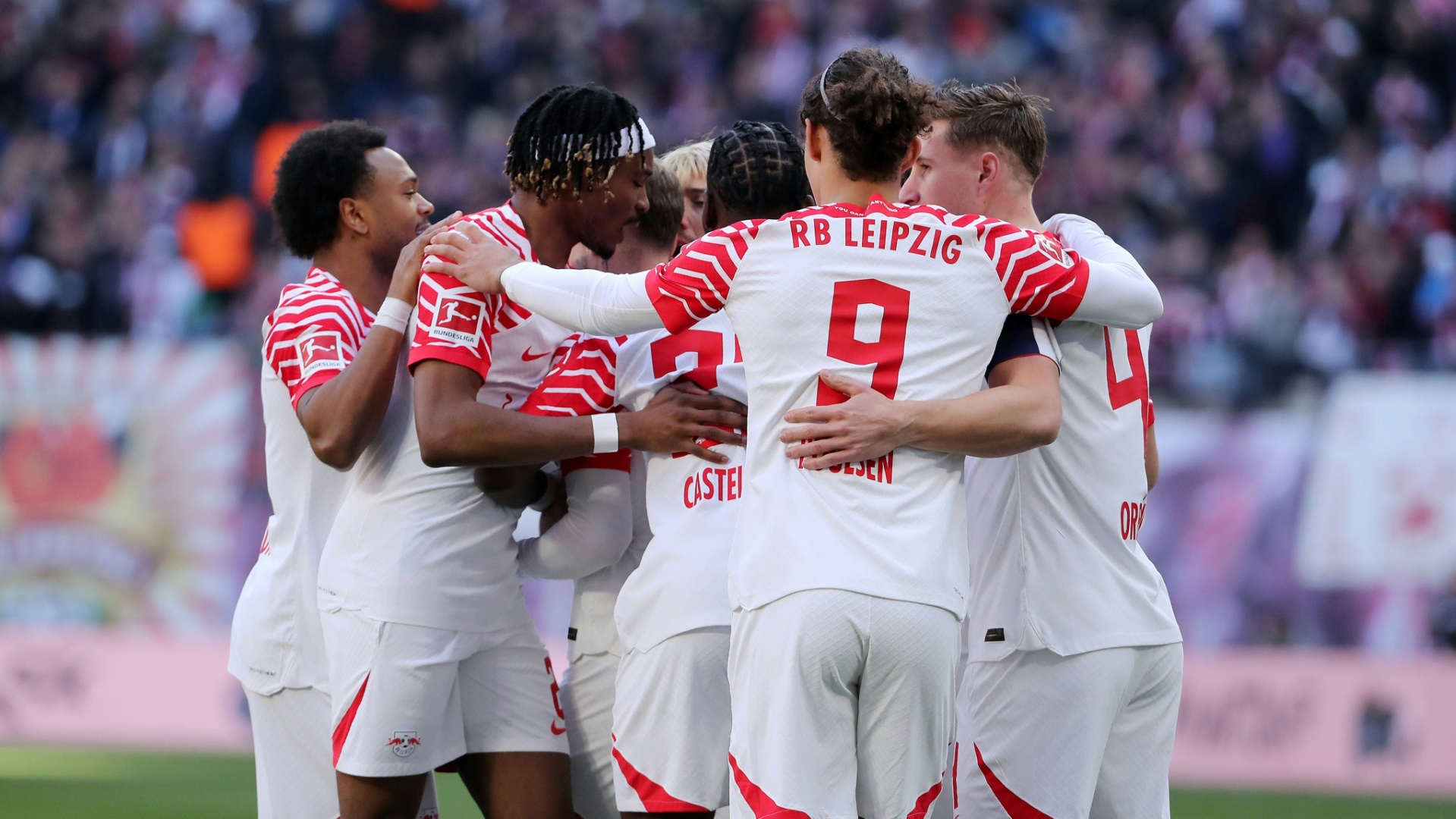 RB Leipzig jubelt über den Sieg