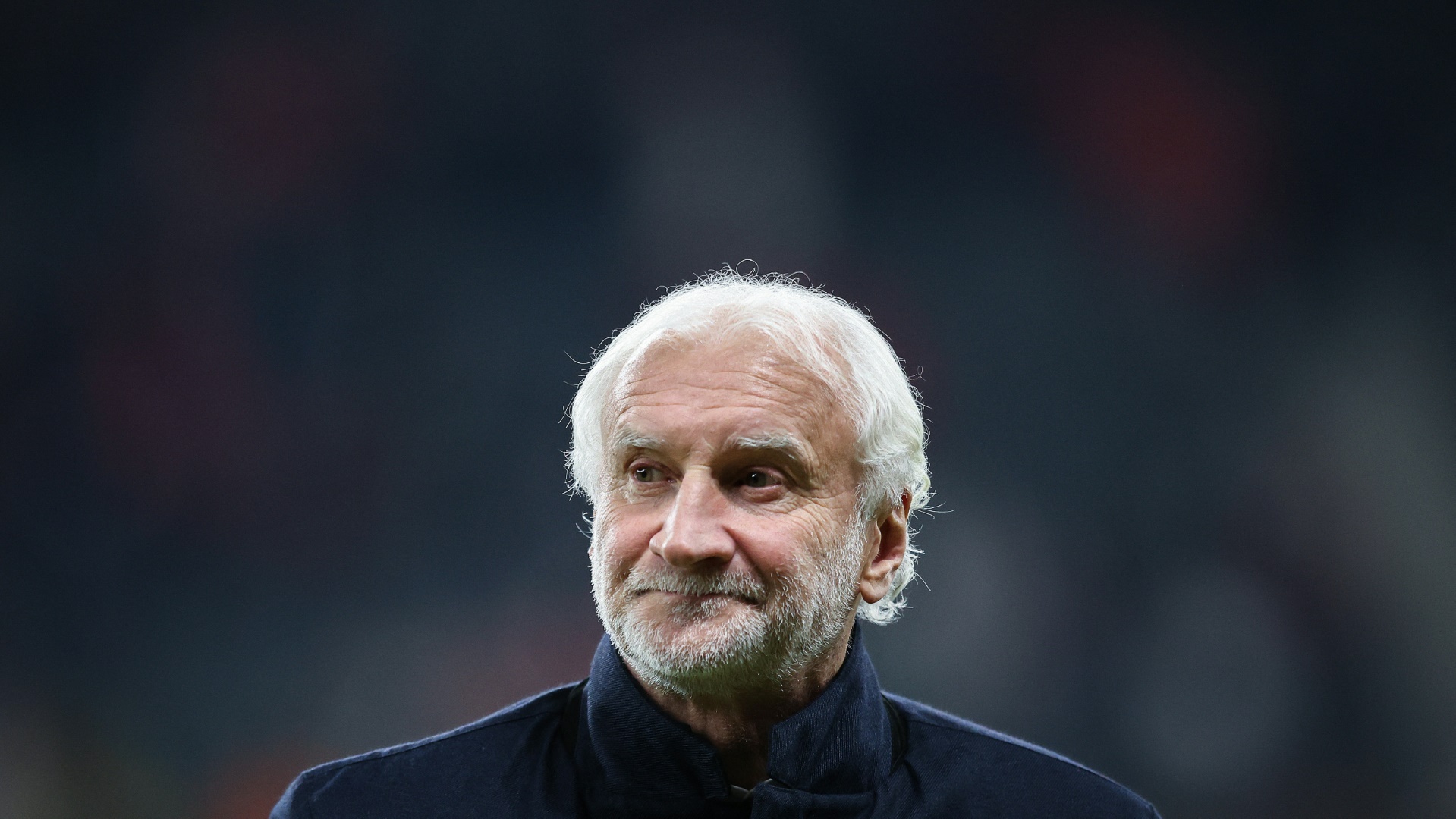 Rudi Völler sieht gute Chancen für Leverkusen