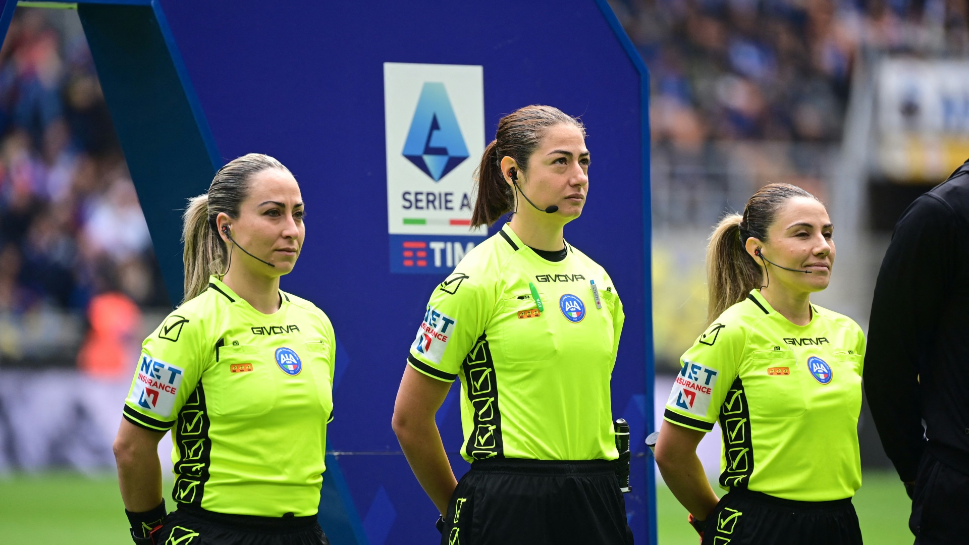 Premiere für ein komplett weibliches Referee-Team