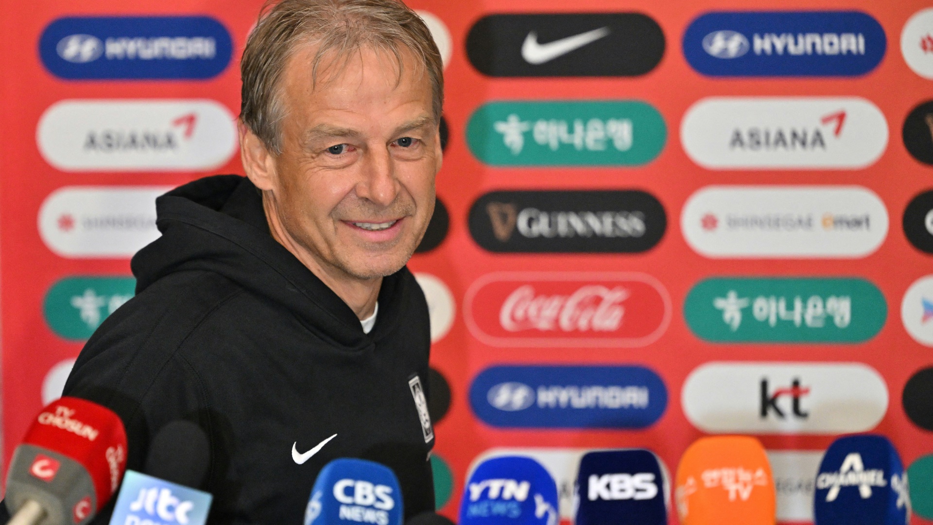 Jürgen Klinsmann in Südkorea vor dem Aus