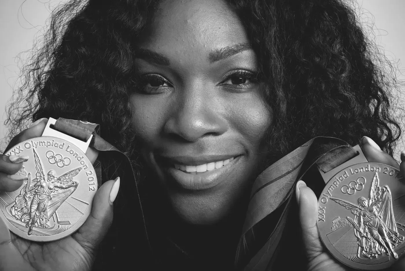 Juli 2012: Serena gewann Gold sowohl im Einzel als auch im Doppel bei den Olympischen Spielen in London.