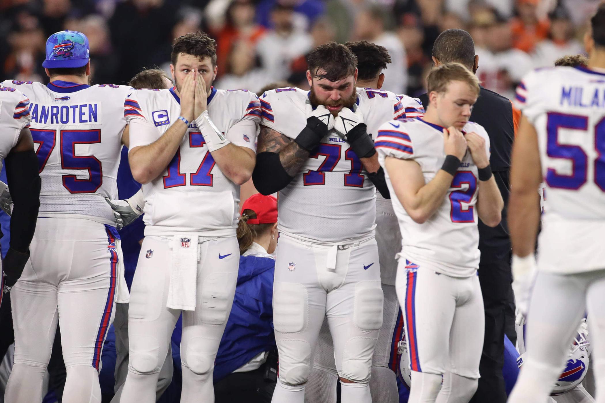 NFL-Spieler bangen um Damar Hamlin (Buffalo Bills)