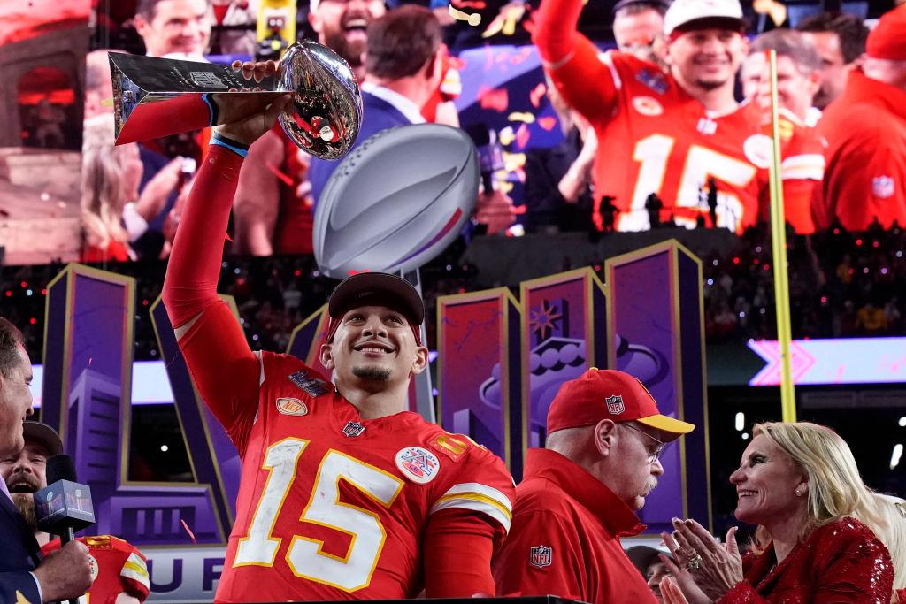 Titelverteidiger Kansas City Chiefs gewinnt Super Bowl gegen San Francisco 49ers