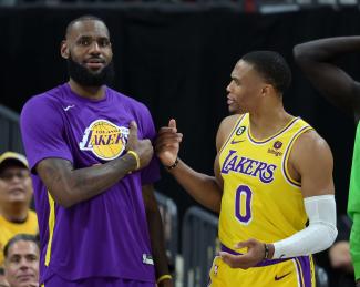 Los Angeles Lakers Starspieler LeBron James und Russell Westbrook