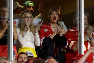 Taylor Swift als Glücksbringer für die Chiefs im Stadion