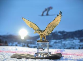 Adler-Pokal für den Sieger der Vierschanzentournee